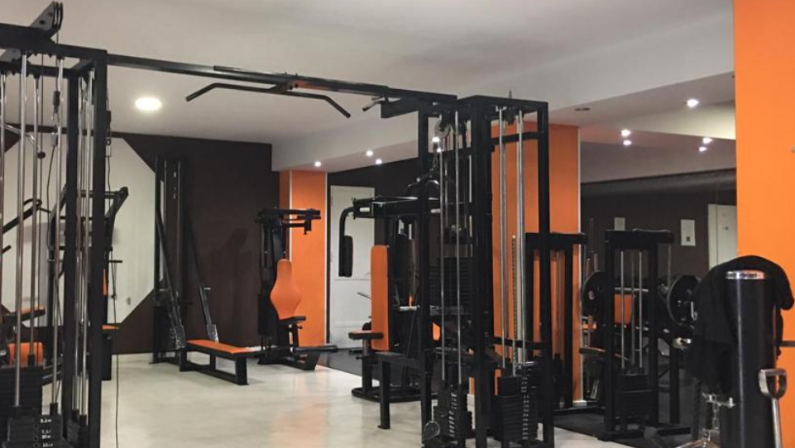 Foto del interior del gimnasio Central Gym Santiago