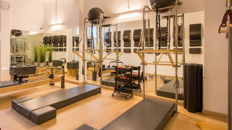 Foto del interior del gimnasio HYGGE by Antonio Leon
