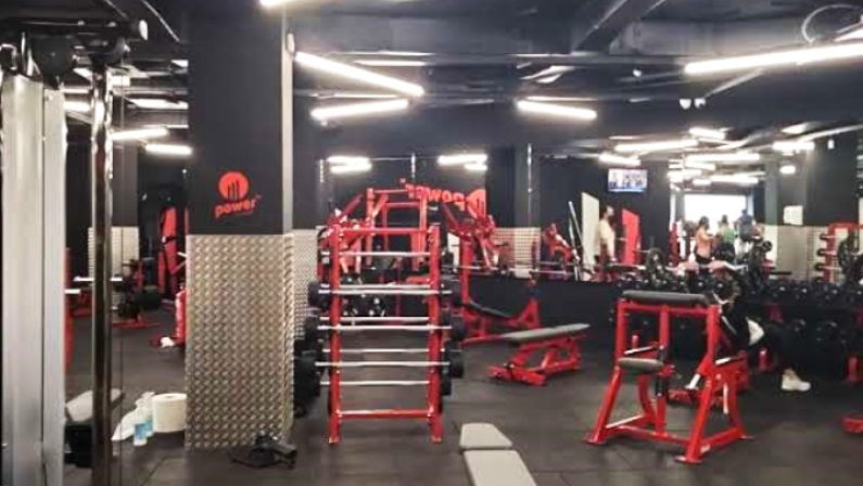 Foto del interior del gimnasio Synergym Vigo Torrecedeira