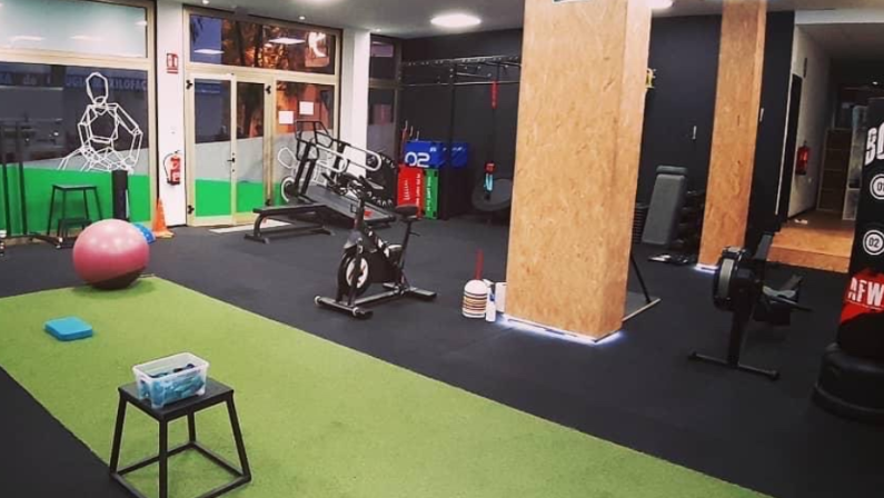 Foto del interior del gimnasio Tenerfit
