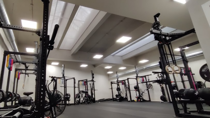 Foto del interior del gimnasio Wall Ball Street