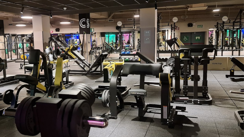Foto del interior del gimnasio Dreamfit Vitoria