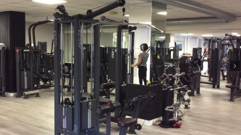Foto del interior del gimnasio Novosport