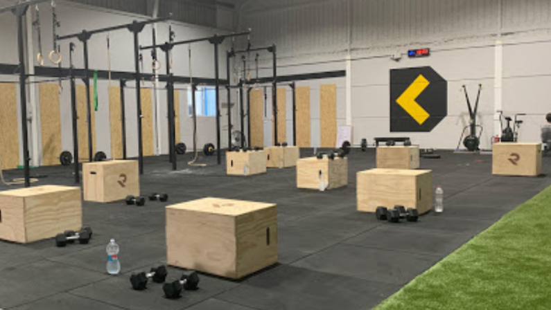 Foto del interior del gimnasio Train for You Denia